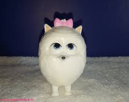 McDonald's Uncovers Pet Secrets with The Secret Life of Pets Happy Meal