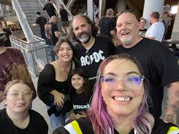 Metallica show experience with daughters
