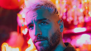 Hawái es el cuarto sencillo lanzado por maluma en el año 2020, luego de qué chimba y admv, que cuenta con una versión urbana. Maluma Debuts New Song Hawaii And We Celebrate His Sexiest Moments Culture Fix
