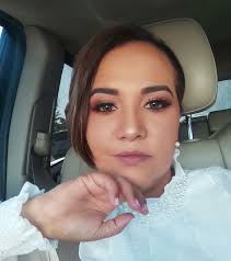 Un cielo nublado se despeja después se la lluvia.