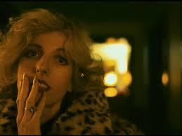 Synth-pop Songstress Madeline Goldstein Returns With New Single "1996  Expectations" — Post-Punk.com