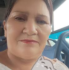 Atención🔴|| Murió Ana Buljubasich, conductora y productora de la  televisión Ecuatoriana. La conductora y productora de televisión Ana  Buljubasich falleció hoy a los 66 años. Ella se había retirado de la  pantalla