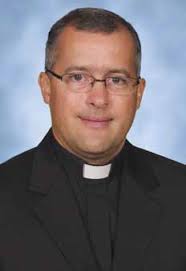 FALL 2013 www.uofdjesuit.org