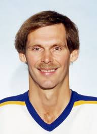 Player photos for the 1973-74 Cincinnati Swords at hockeydb.com