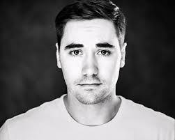 Paul Richard's Instagram, Twitter & Facebook