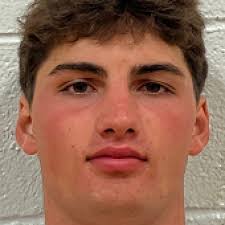 Football roundup: Kirtland QB Jake LaVerde breaks wrist in blowout win over  Fairview