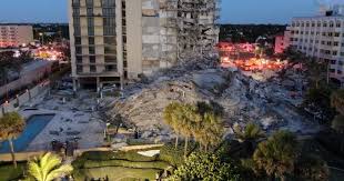 | el momento exacto del colapso del edificio champlain towers, ubicado el área de miami de surfside, en florida, fue captado por una. Wsxotvcc4iqfzm