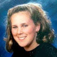 Kari Roark's Instagram, Twitter & Facebook