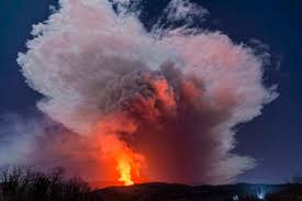 · italy stromboli volcano eruption: Mount Etna Volcano Latest Eruption Sends Ash Lava Over Italy Al Com