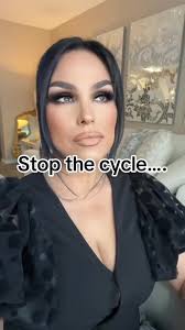 Make the changes you need for a better more financially free life in 2025!  #timefreedom #earnmoneyonline #passiveincome #digitalmarketing  #momsoftiktok #begginerfriendly #stopthecycle