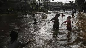 Kemat!an kematian akibat penyakit ) kesan yang paling buruk dibawa oleh banjir adalah kesihatan manusia. Kesan Banjir Kepada Negara Esei Kesan Bencana Banjir Docx Banjir Adalah Antara Bencana Yang Kerap Berlaku Di Negara Ini Bencana Tersebut Ternyata Meninggalkan Pelbagai Kesan Course Hero Mengulas Mengenai Kesan