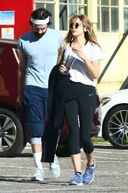 Elizabeth olsen hints she quietly married longtime love robbie arnett, calls him her 'husband'. Elizabeth Olsen Updates On Twitter Elizabeth Olsen Was Seen With Her Boyfriend Robbie Arnett Enjoying A Workout Session Together In West Hollywood On Dec 2 Https T Co U6e7zgqodc