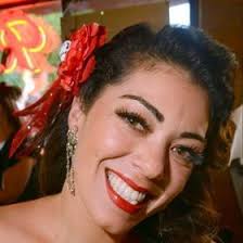 Raquel Otto's Instagram, Twitter & Facebook