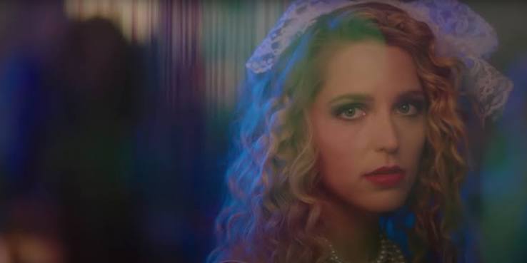 Valley Girl Review: Does This Modern Remake Justify Its Existence? As If. |  The Young Folks