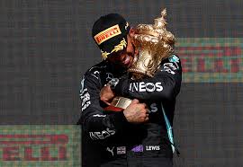 The first lap of the british grand prix saw max verstappen and lewis hamilton go toe to toe and race side by side at almost every corner, ultimately leading to a crash in which the. E Ig8ytgx6z 1m