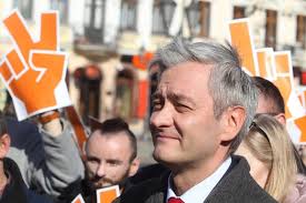 Robert Winnicki składa zawiadomienie do prokuratury ws. finansowania partii  Wiosna Roberta Biedronia