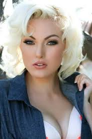 Ropes Complete the Costume (Video 2015)