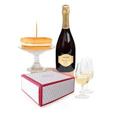 The finest mouthwatering wines are expertly paired with luxurious bouquets to be delivered to your special someone's door. Birthday Cake Prosecco With Candles Hay Hampers