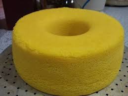 Namun demikian berkat tambahan warna hijau pandan dan beraroma pandan jadi tambah lebih cantik dan. Resep Bolu Jerman Keju Kukus Lembut Dan Enak Youtube Snack Cake Delicious Cake Recipes Cooking Recipes Desserts