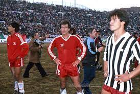 Argentinos juniors, la paternal, distrito federal, argentina. Tphoto On Twitter Jorge Olguin And Claudio Borghi Argentinos Juniors In The 1985 Toyota European And South American Cup 1985intercontinental Cup Juventus Italy 2 2 Pk4 2 Argentinos Juniors Argentina At Tokyo On 8 Dec 1985 Photo