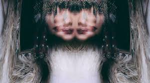 Derek carefully guided us from using crude paddling strokes early in the morning hours to performing skilled water ballet techniques by late in the afternoon. K A R Y Y N Photo By Derek Hutchison Derekhutch Com 3 Facebook