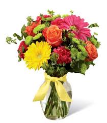 Its Amazing How Many Peoelie About Me Fresh Flowers Arrangements Flower Delivery Flowers Delivered
