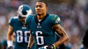 Is DeVonta Smith playing this week? Injury update, fantasy outlook for  Eagles' WR ahead of SNF vs. Rams | Sporting News