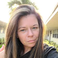 How do swifties manage anxiety at events?