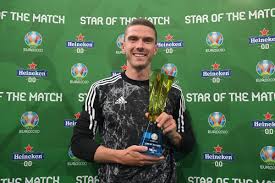 I watched him play and he had such drive, commitment, he gave everything in every duel, he says of his first encounter with robin gosens. Germany On Twitter 1 Goal 2 Assists Robin Gosens Is Porger S Star Of The Match Diemannschaft Ger Euro2020