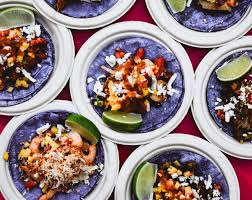 Beat kitchen on the riverwalk is a casual waterfront restaurant & bar primely located under the michigan ave bridge along the lively downtown riverwalk. Beat Kitchen On The Riverwalk 50 Gift Card Giveaway In Chicago At