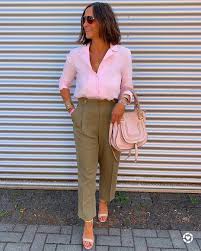 Anzeige In Rosa Mit Olivgrun Geht S In Den Sommerlichen Dienstag Einen Sonnigen Sommertag Ihr Li Lassige Sommerbekleidung Elegante Sommeroutfits Lassige Mode