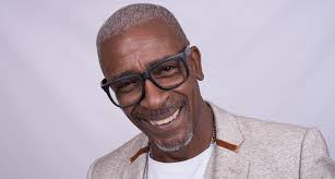 Перевод контекст junior c английский на русский от reverso context: I Wrote That Junior Giscombe Mama Used To Say