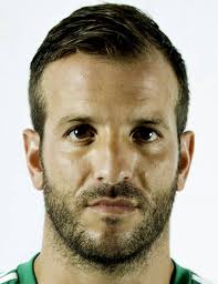 Gelecek sezonda hem ligde hem de avrupa'da başarı hedefleyen kartal, hamburg'lu van der vaart'ın peşine düştü. Bericht Van Der Vaart In Die Turkei Transfermarkt