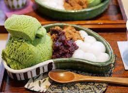岐阜美食｜「明治茶房」可以一次享受到白玉、抹茶冰、紅豆等多種日式美味的甜點「白玉道樂」 - LINE旅遊