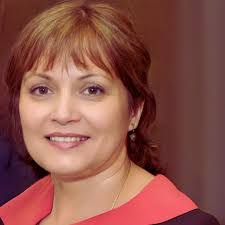 Laura Neuner's Instagram, Twitter & Facebook