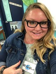 What's your favorite color to wear?