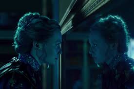 Il cappellaio ha perso la sua moltezza, così mirana manda alice alla ricerca della chronosphere, un oggetto metallico dalla forma sferica custodito nella stanza del grand clock che regola il trascorrere del tempo. Px1hux7g9seqam