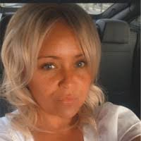 Vicki Bunn's Instagram, Twitter & Facebook