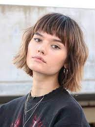 Kurzes Haar Mit Pony Really Short Hair Medium Hair Styles Womens Hairstyles