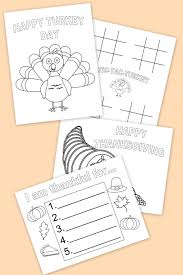 Looking for thanksgiving coloring pages to keep your little ones occupied and entertained as you prepare your holiday feast? Free Printable Thanksgiving Coloring Pages Chicfetti