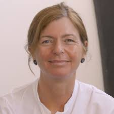 Our Chief Executive, Dame Laura Lee would like to thank our amazing  volunteers helping us to support people with cancer every day 🧡  #VolunteersWeek