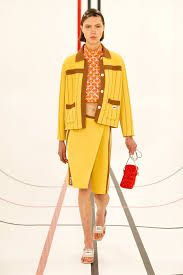 Jun 10, 2021 · striking a balance between everyday apropos and joyful, the summer trends for 2021—from pastels to mini skirts to strap details—are fun, but also wearable. Fashion S Top 7 Color Trends From The Spring Summer 2021 Runways Zeitgeist