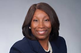 Debra Mays's Instagram, Twitter & Facebook