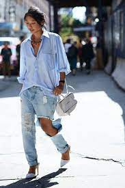 Yazlik Boyfriend Bayan Gomlek Modelleri 2019 Pembe Seker Kesinlikle topuklu beyaz bir ayakkabi ile harika bir kombin olmuş. boyfriend bayan gomlek modelleri 2019