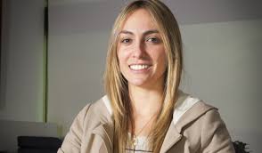 Hija de su hermano felipe, el desordenado y bohemio de la casa, y de gina. Valeria Santos Y Manolo Cardona Seran Padres De Nuevo Valeria Santos Y Manolo Cardona Esperan Su Segundo Hijo Entretenimiento Caracol Radio