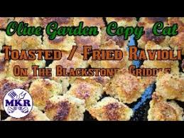 When oil is hot fry the ravioli in batches, turning like lacrenshaw's recipes? Toasted Or Fried Ravioli Olive Garden Copy Cat On The Blackstone Griddle Man Kitchen Recipes Youtube