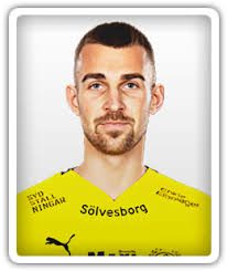 Daniel Mikołajewski