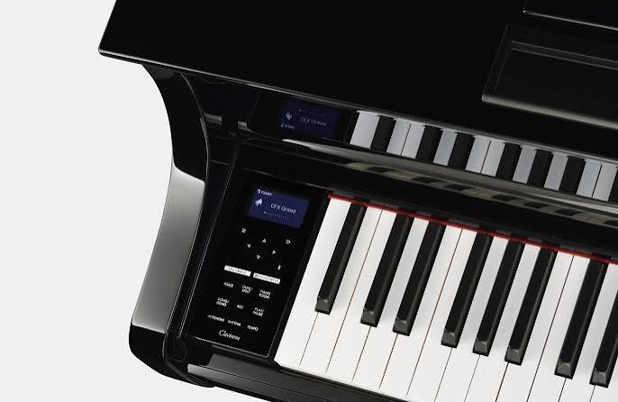 Yamaha Clavinova CLP875 PE Nero Lucido