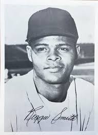 The autograph line at Frogtown 2023. 😎 Characters Welcome.