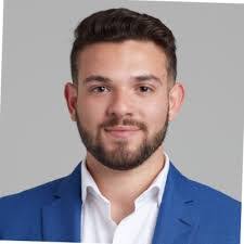 Casey Rutter's Instagram, Twitter & Facebook